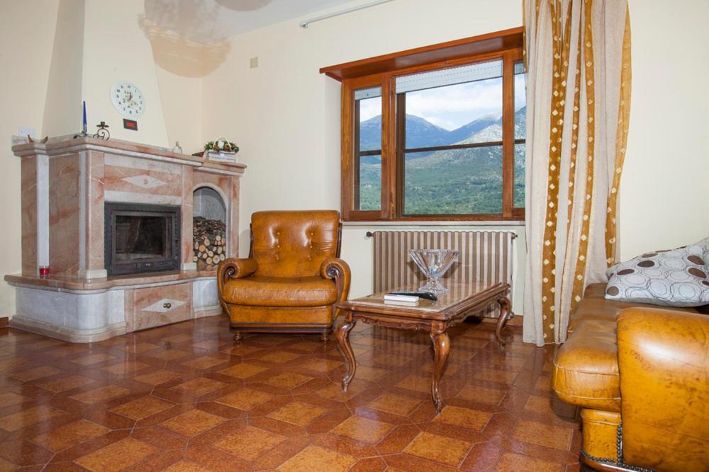 Villa Attilio Balsorano Vecchio Exterior photo